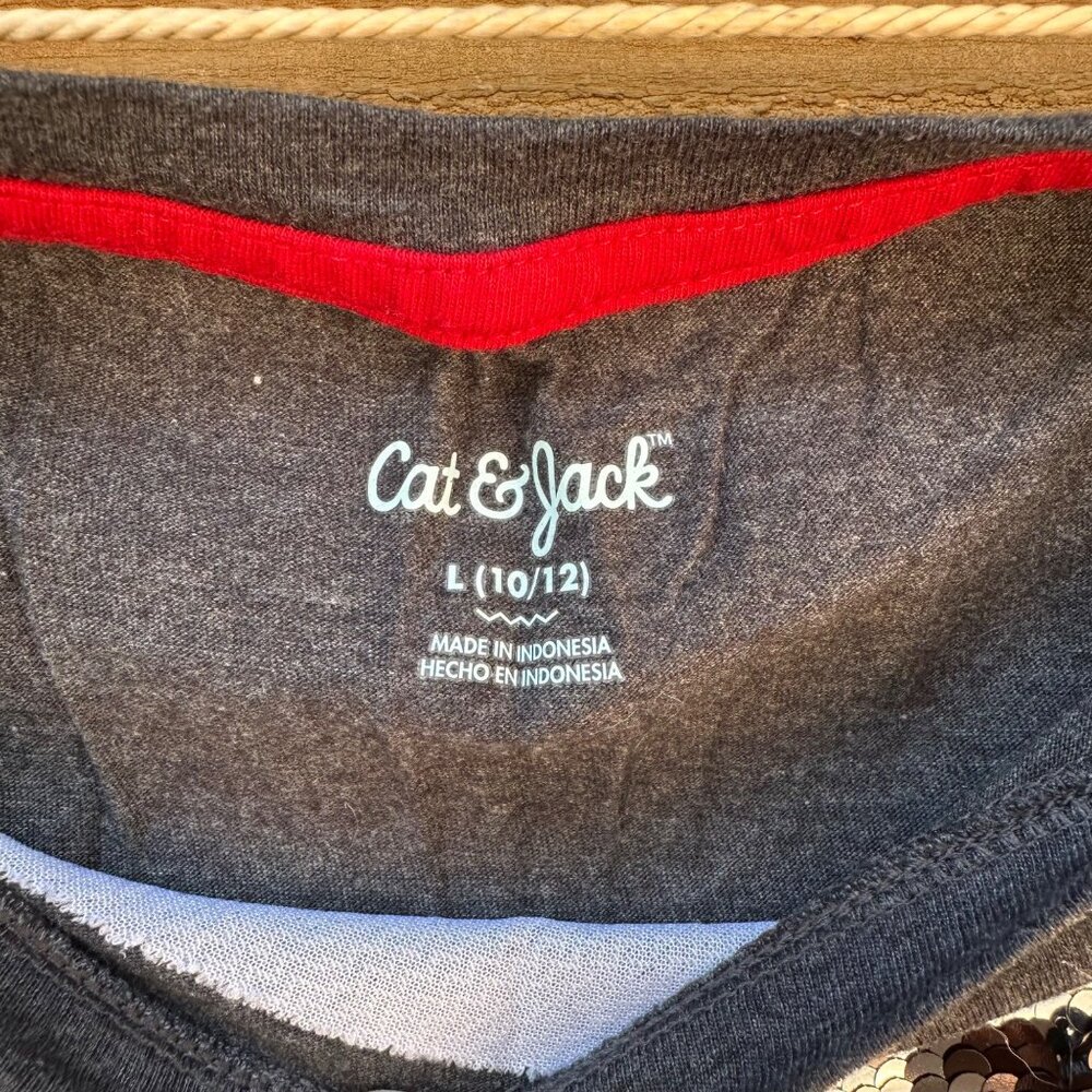 Cat & Jack L 10/12 Long-Sleeve Shirt With Reversible Sequins Heart Design In Cha - Picture 2 of 5